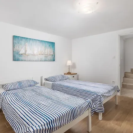 Holiday home Mediterranean House Markoc New Renovated! *
