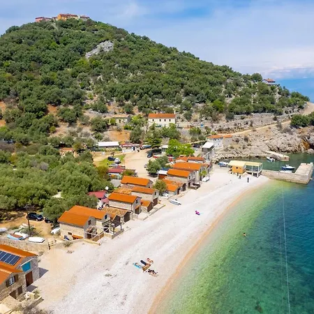 בית נופש House Markoc Cres Island Croatia בלי