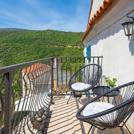 House Markoc Cres Island Croatia Beli