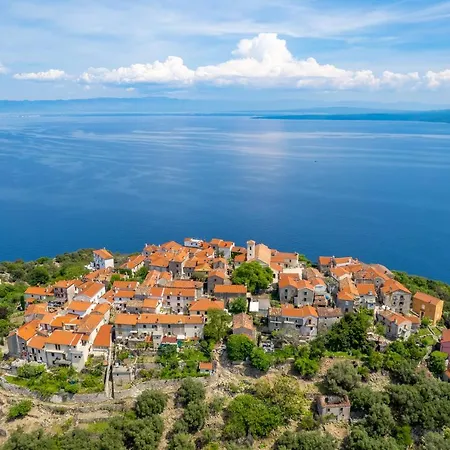 Nyaraló House Markoc Cres Island Croatia